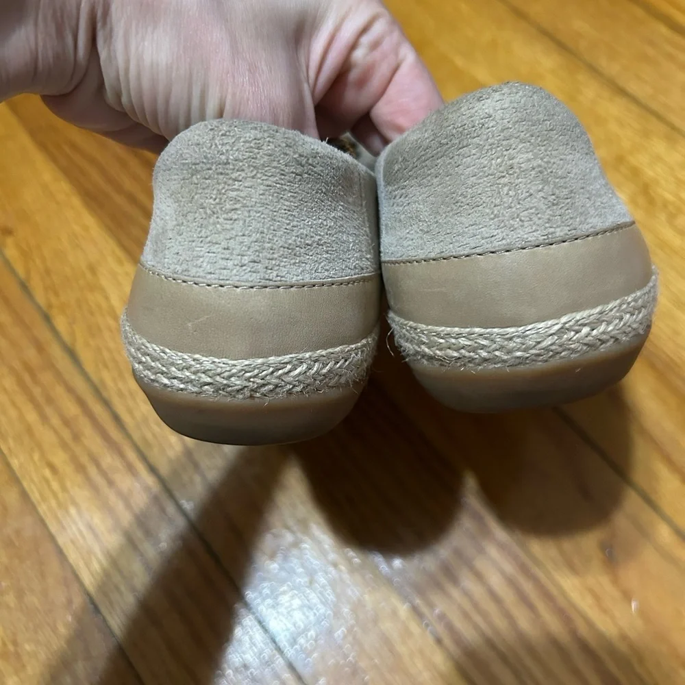 Clarks women’s shoes
